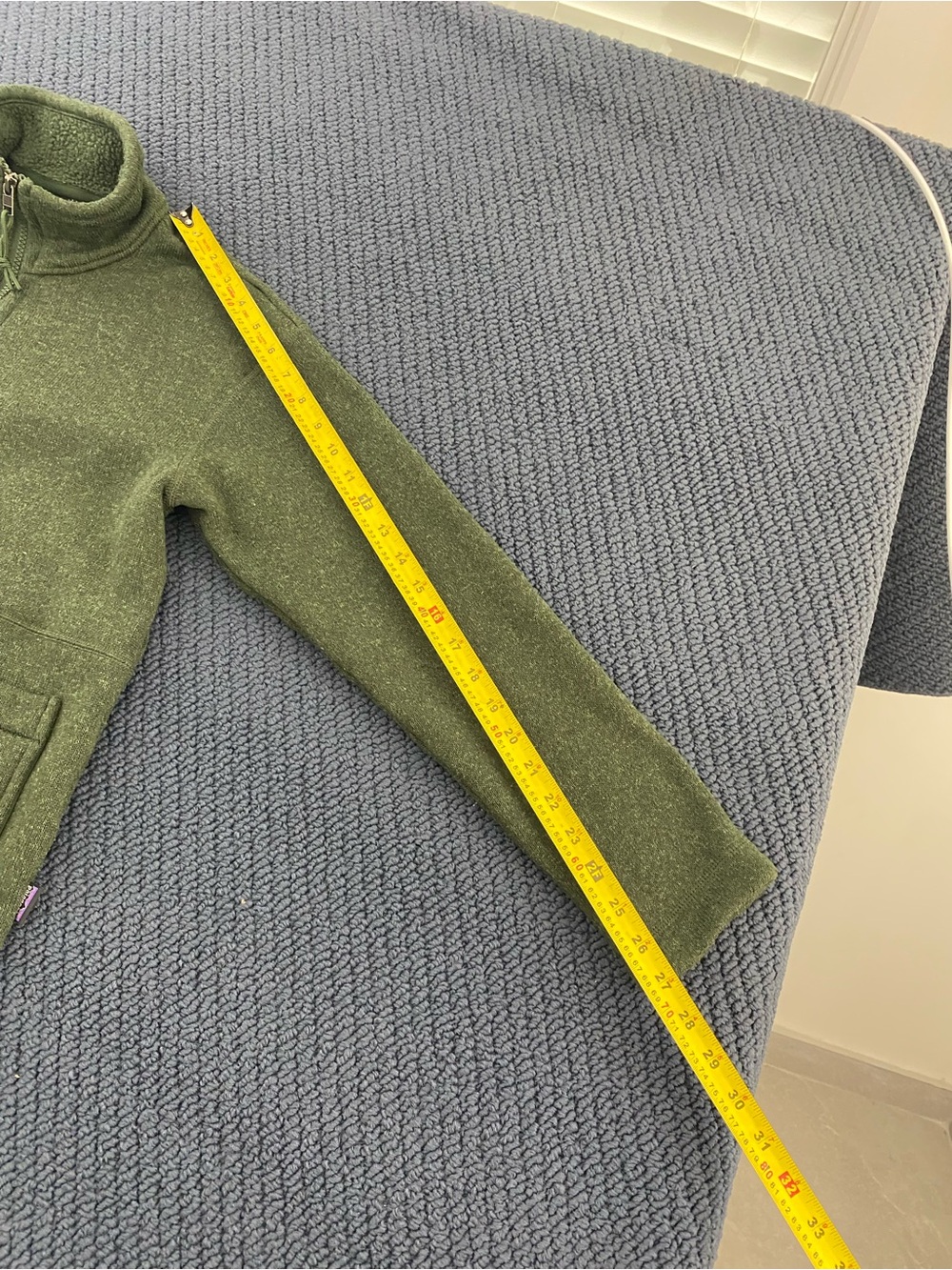 Paragonia Fleece Jumper - Picture 9 of 9